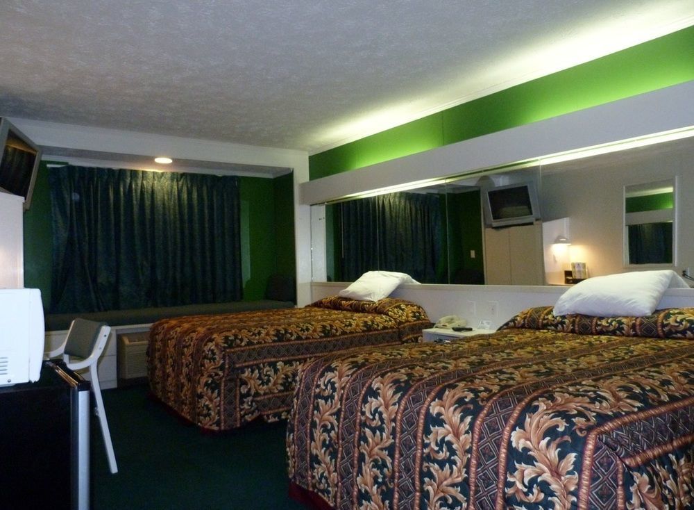 Holiday Lodge - Greensboro/Lake Oconee المظهر الخارجي الصورة